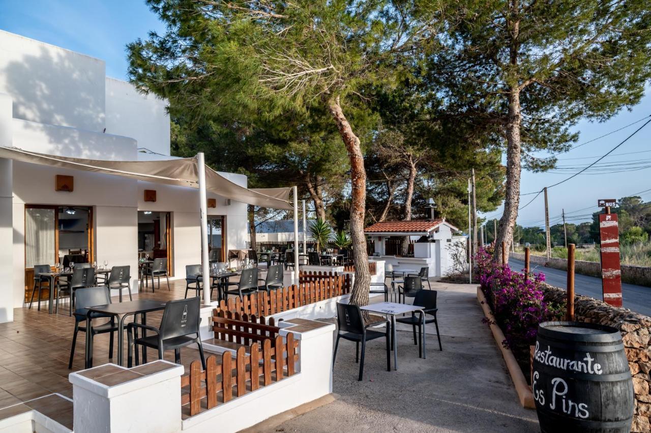Bungalows Es Pins - Emar Hotels Playa de Migjorn Esterno foto