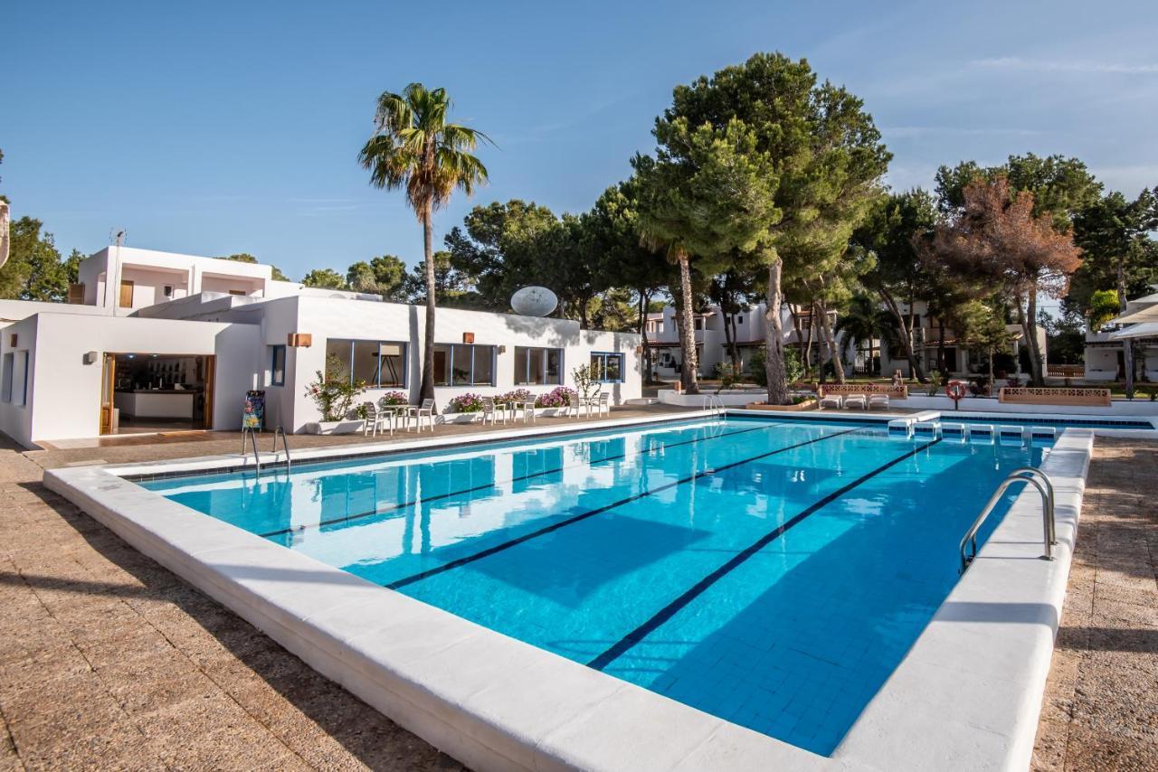 Bungalows Es Pins - Emar Hotels Playa de Migjorn Esterno foto