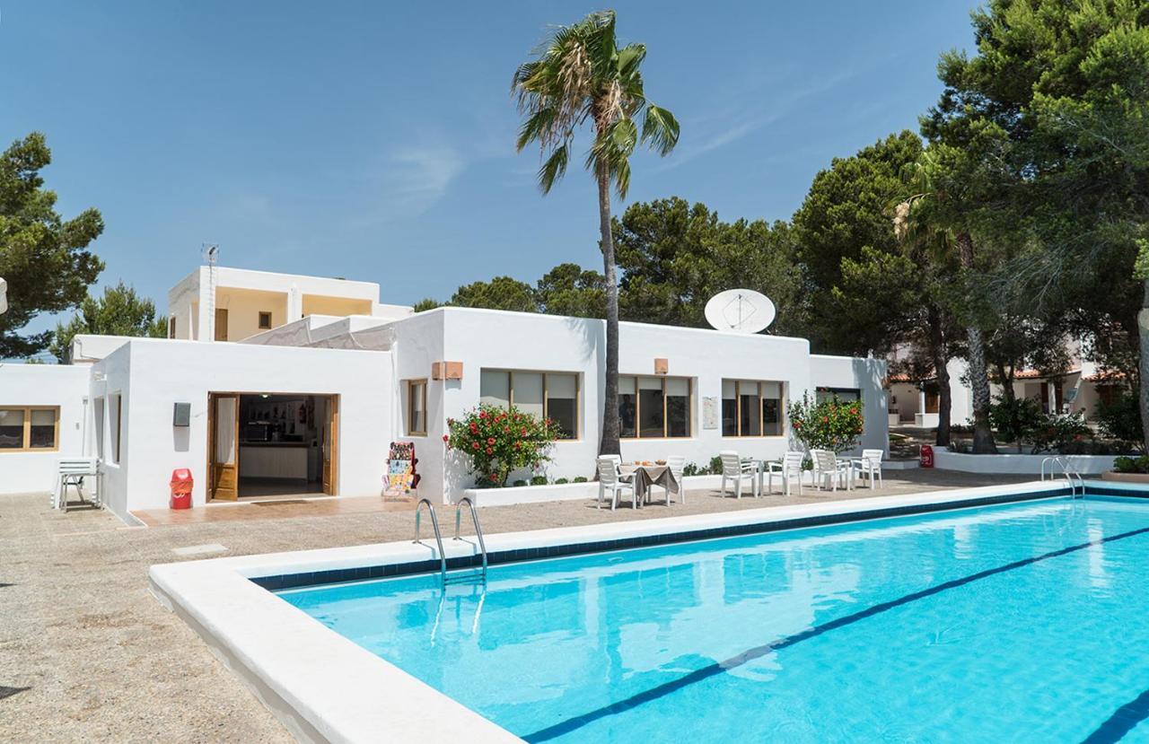 Bungalows Es Pins - Emar Hotels Playa de Migjorn Esterno foto