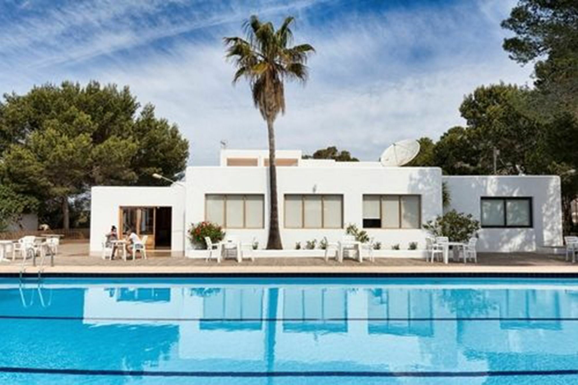 Bungalows Es Pins - Emar Hotels Playa de Migjorn Esterno foto